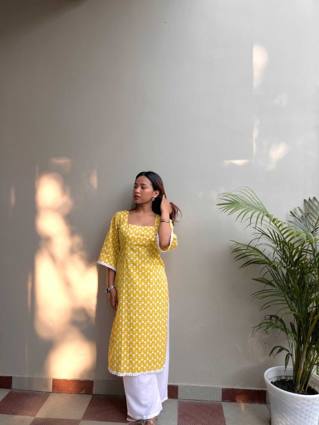 YELORA KURTA