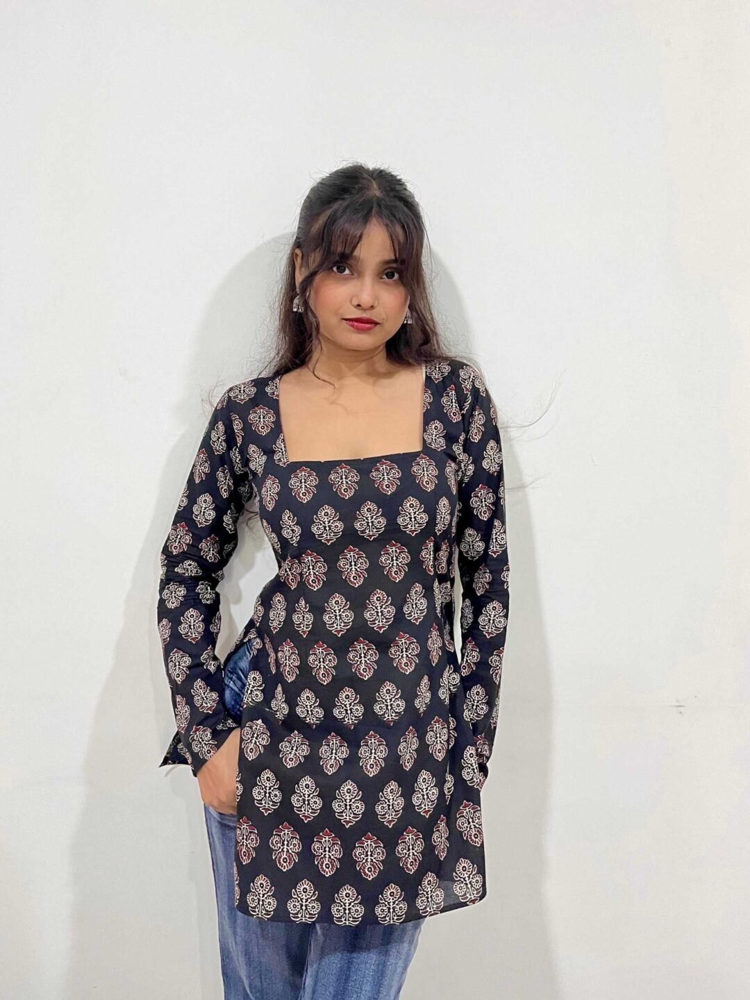 VAANI KURTI
