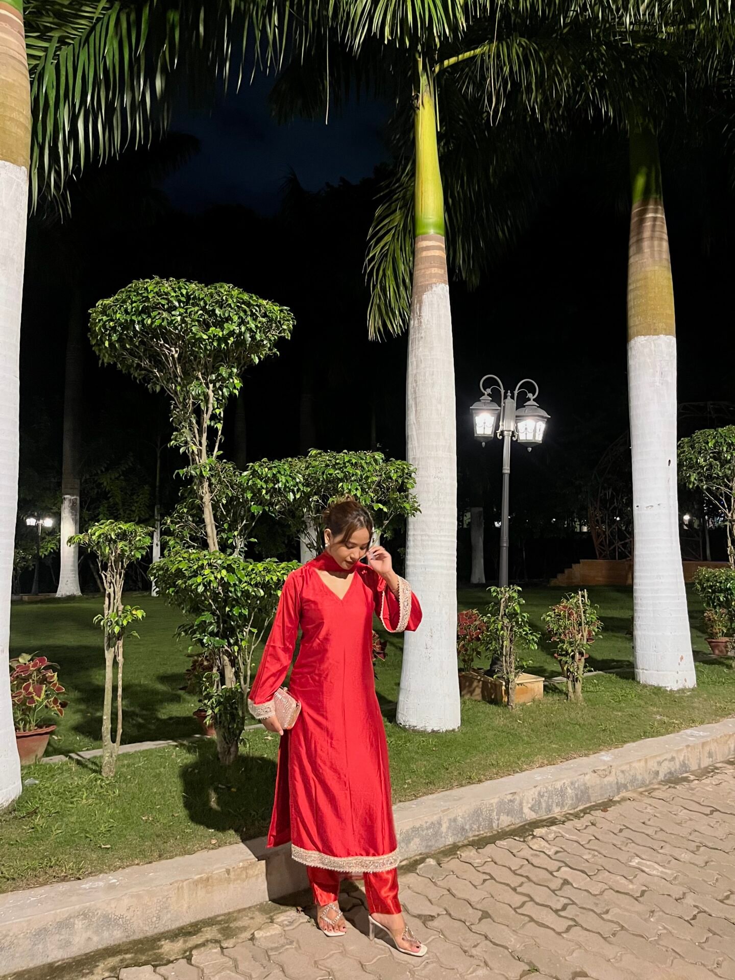 LAILA BELL SLEEVED SALWAR SUIT