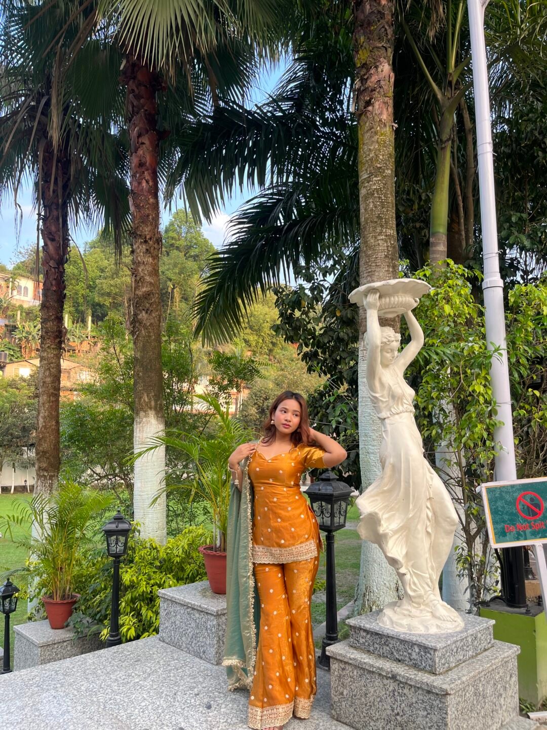 HASEENA SALWAR SUIT