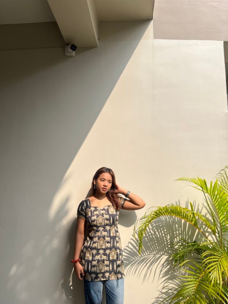 NAINA KURTI